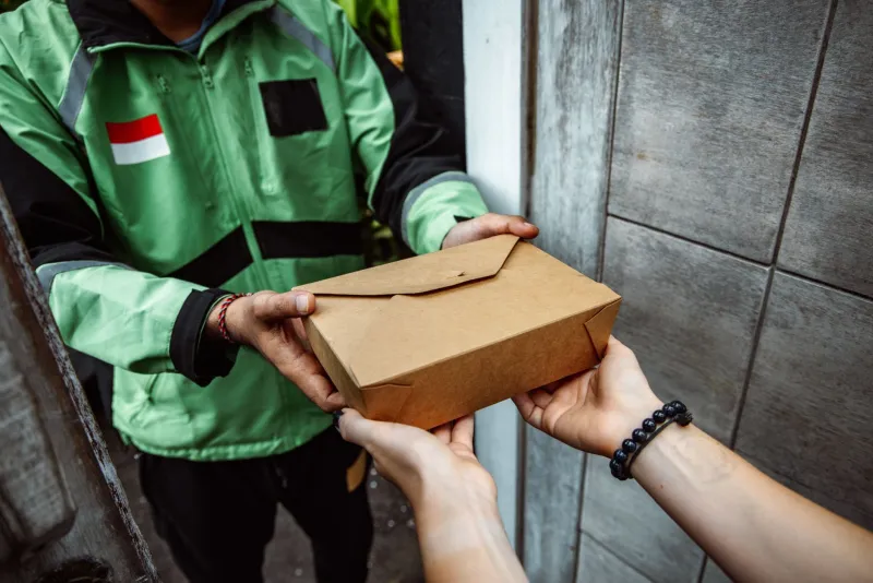 Hot, Crispy, and Creamy: The Hidden Science of Getting Italian Food Delivered Right